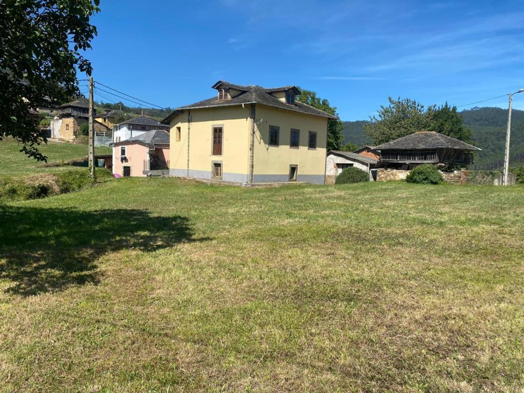 Villa Casa Ezequiel Trevías Exterior foto